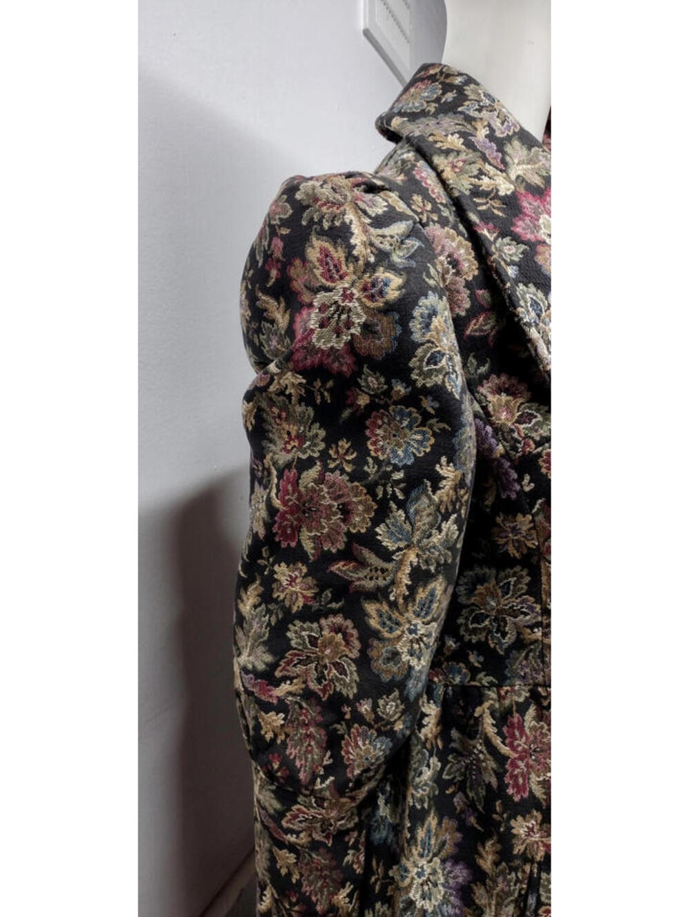 Vintage Tapestry Boho Coat Wide Collar Victorian Chic Lavender Burgundy S/ Med - Picture 8 of 16